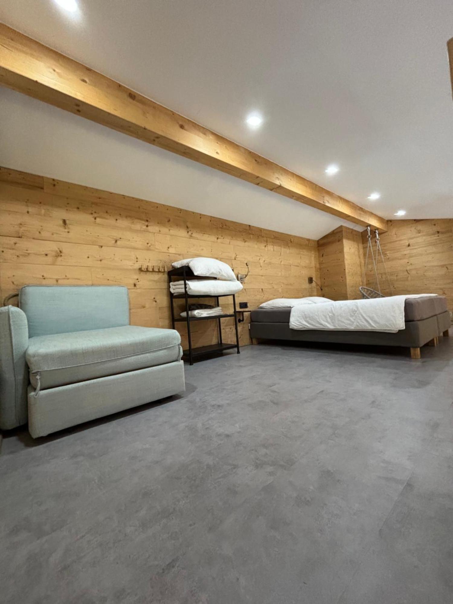 Chalet Les Perce Neige & Jacuzzi Privatif, Proximite Gerardmer & La Bresse
