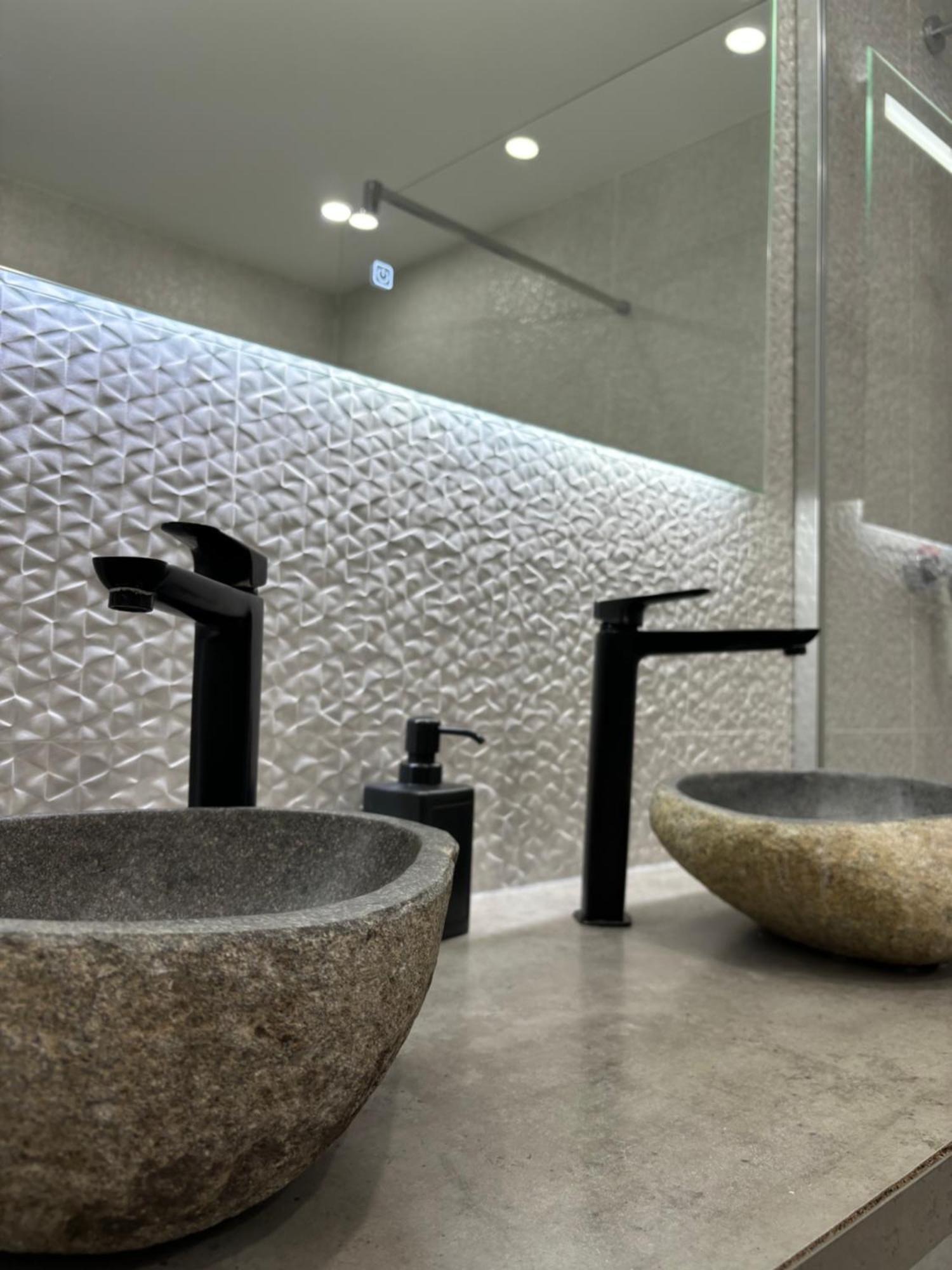 Les Perce Neige & Jacuzzi Privatif, Proximite Gerardmer & La Bresse Rochesson