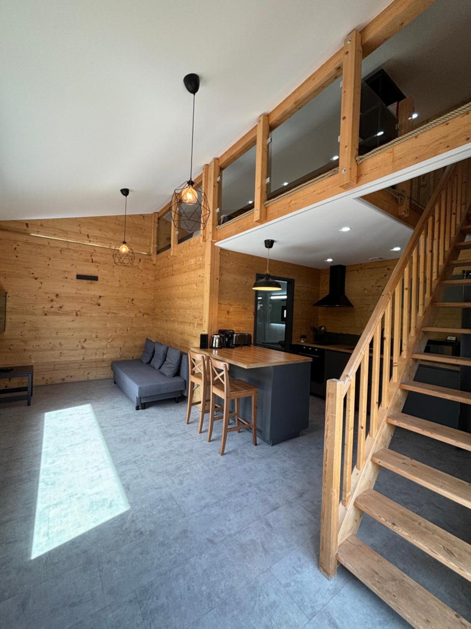 Chalet Les Perce Neige & Jacuzzi Privatif, Proximite Gerardmer & La Bresse Rochesson